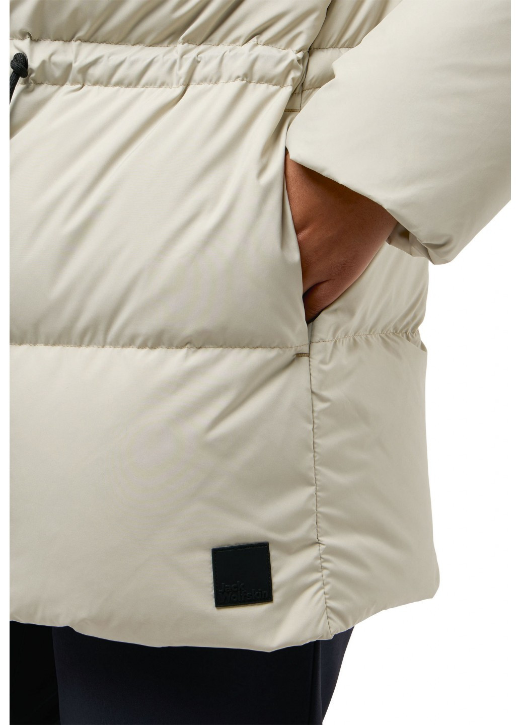 Кремовый зимний Пуховик Jack Wolfskin