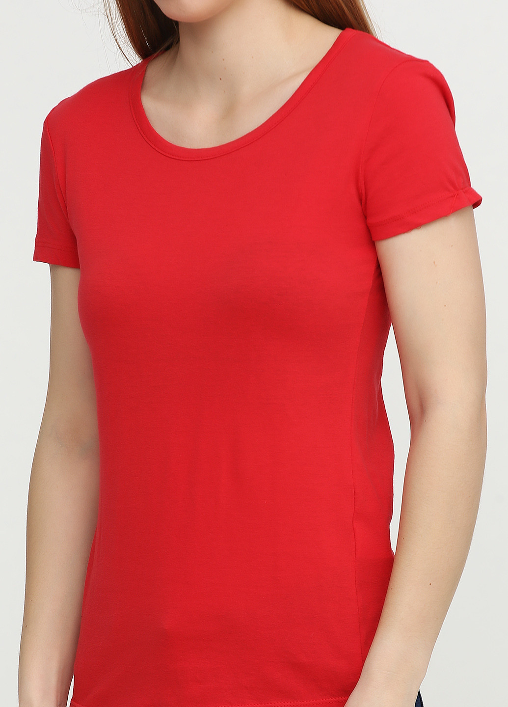 Красная летняя футболка Terranova