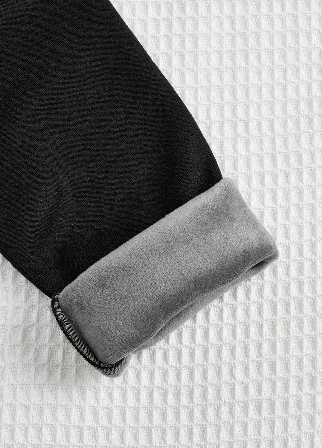 Черные зимние леггинсы SHEIN