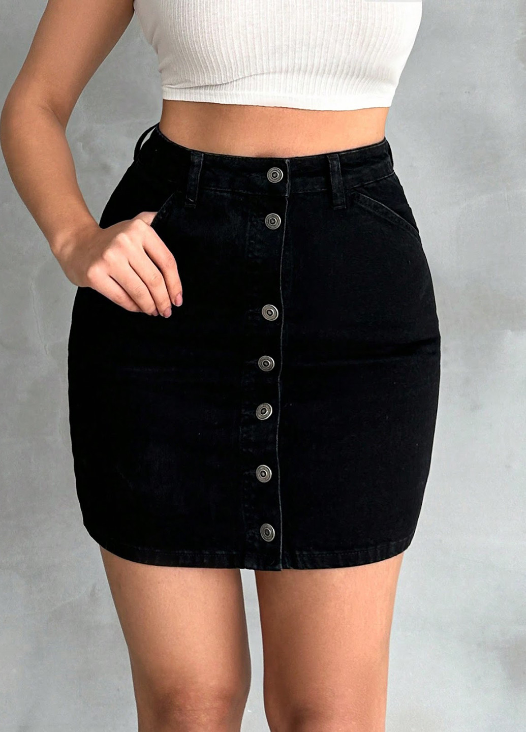 Черная джинсовая однотонная юбка SHEIN карандаш