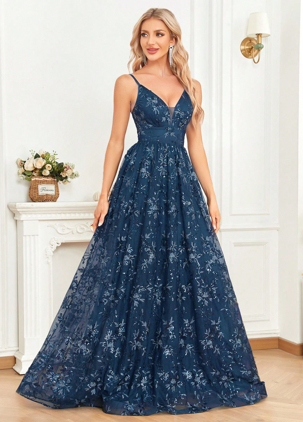 Бірюзова вечірня сукня з відкритою спиною, з пишною спідницею SHEIN з квітковим принтом