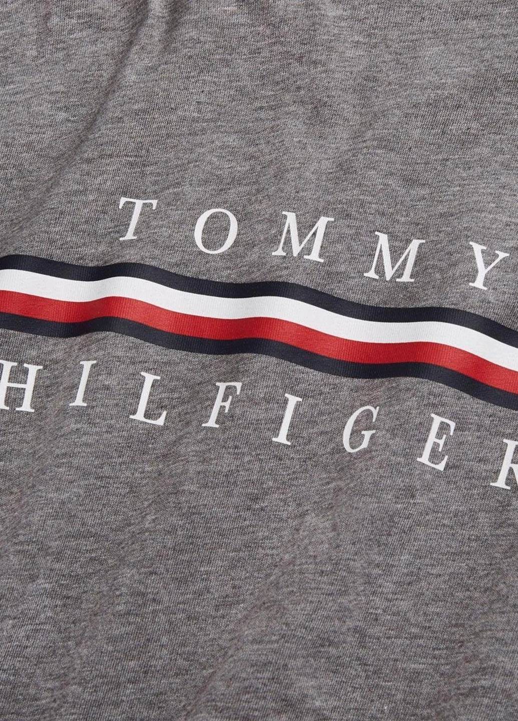 Серая футболка Tommy Hilfiger