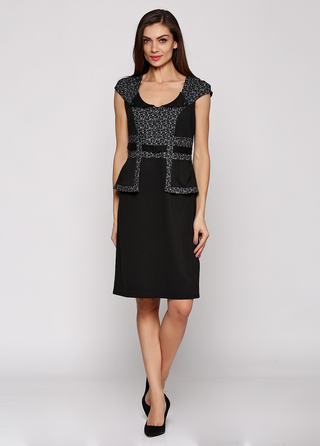 Черное кэжуал платье Алеся с геометрическим узором