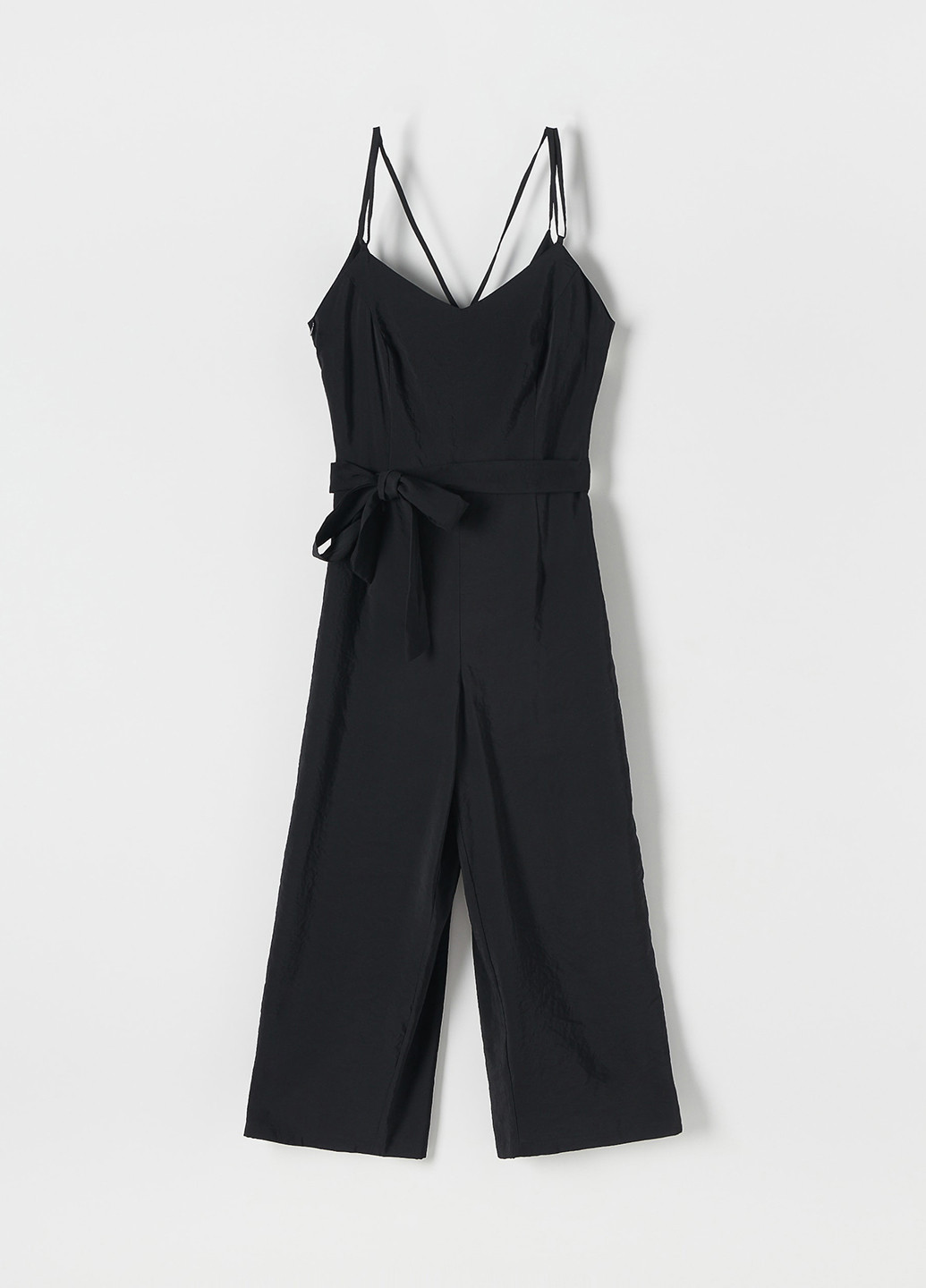 Комбинезон Reserved комбинезон-брюки однотонный чёрный кэжуал модал