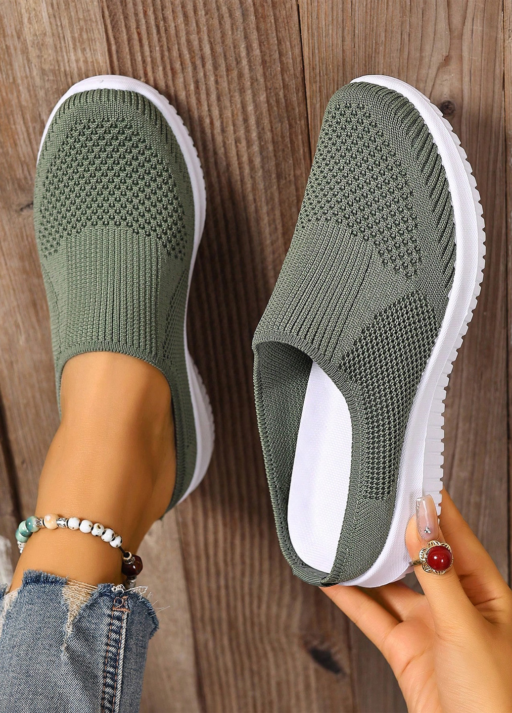 Серо-зеленые слипоны SHEIN без каблука с перфорацией, с белой подошвой