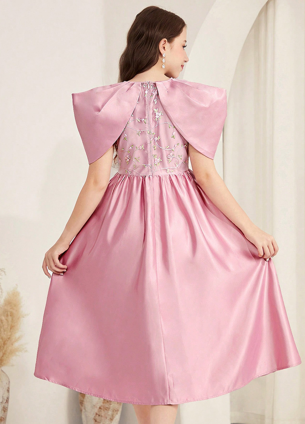 Розовое платье SHEIN (365781950)