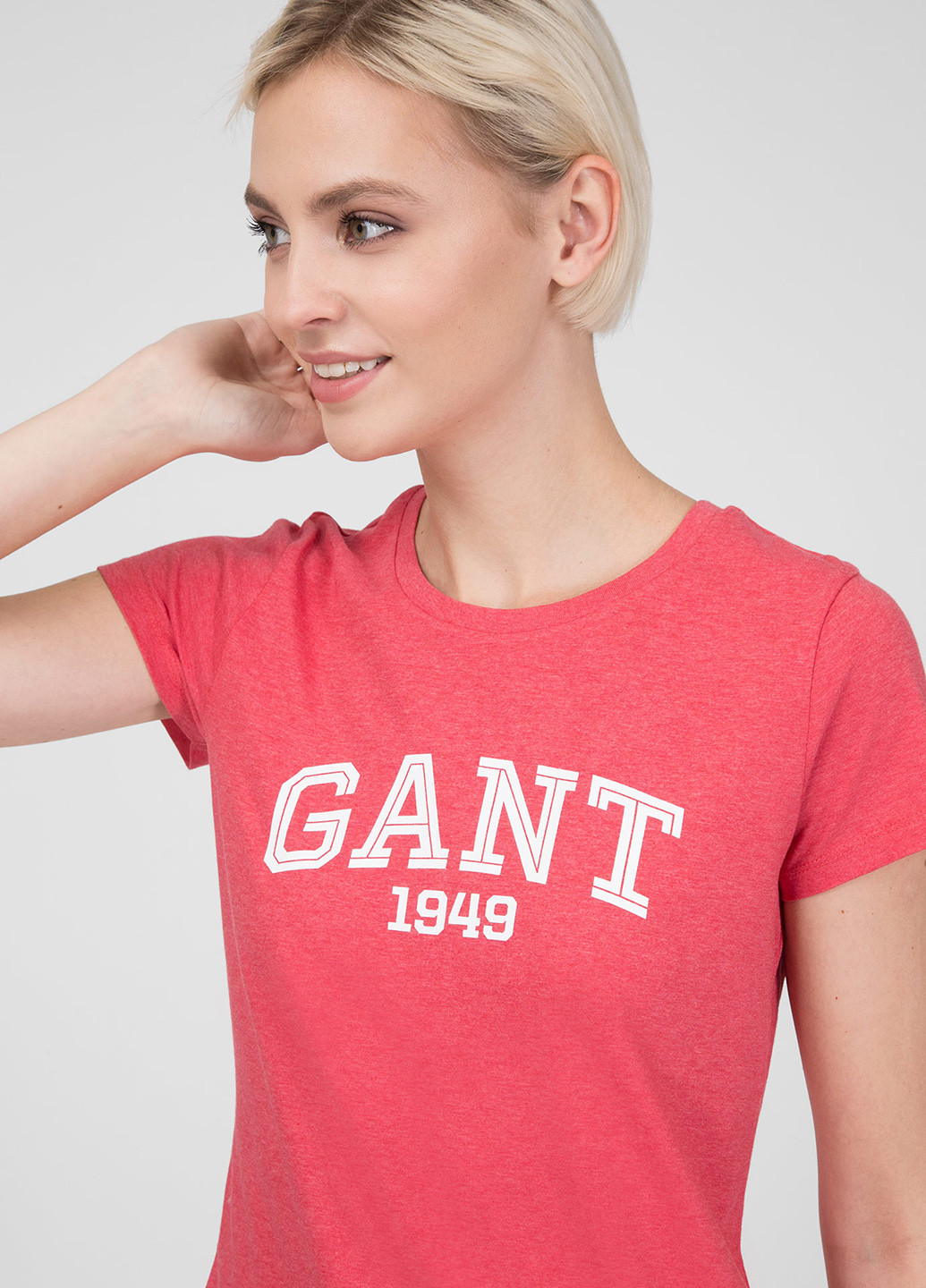 Коралловая летняя футболка Gant