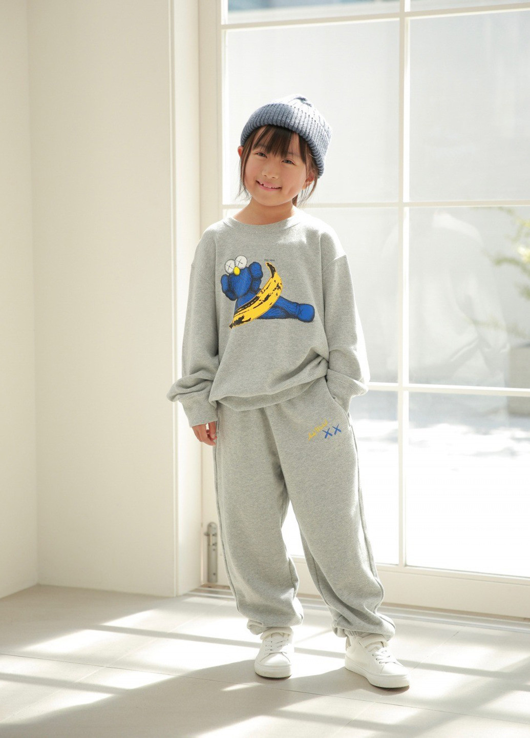 Светло-серые спортивные, кэжуал демисезонные джоггеры брюки Uniqlo