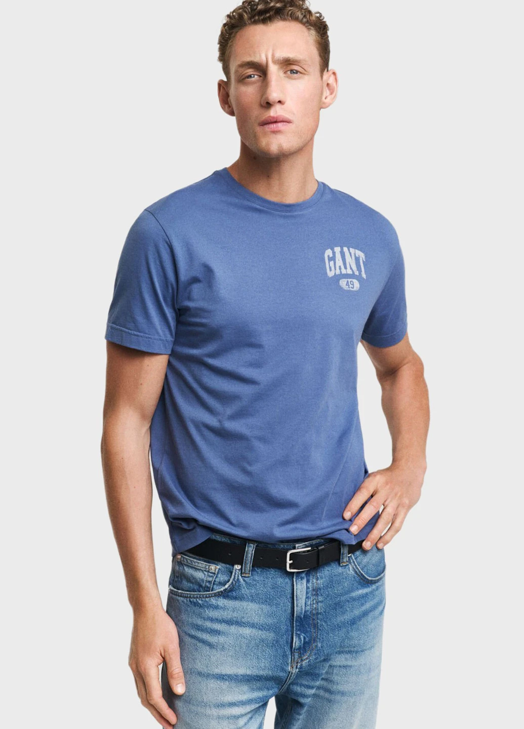 Синяя футболка Gant