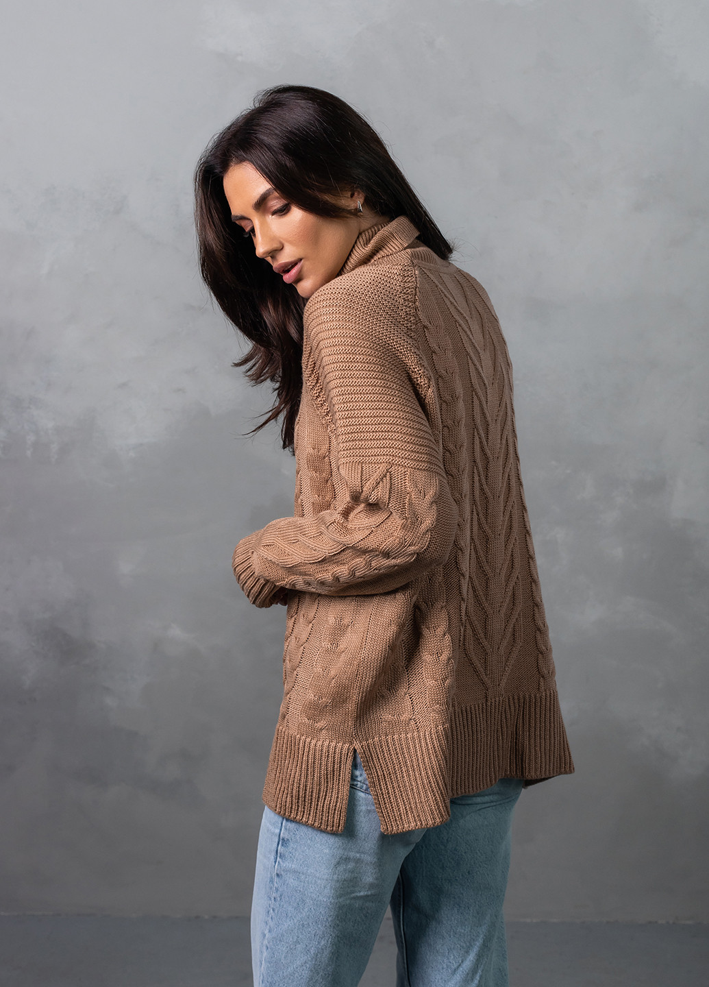 Світло-коричневий демісезонний светр жіночий Bakhur Джемпер