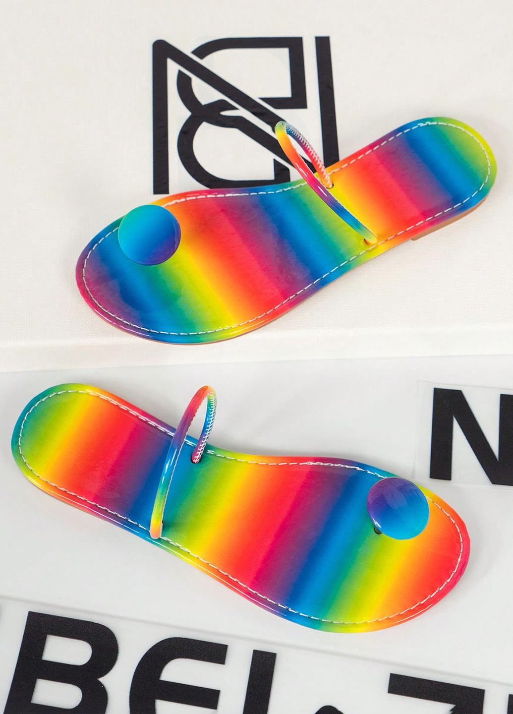 Цветные кэжуал шлепанцы SHEIN