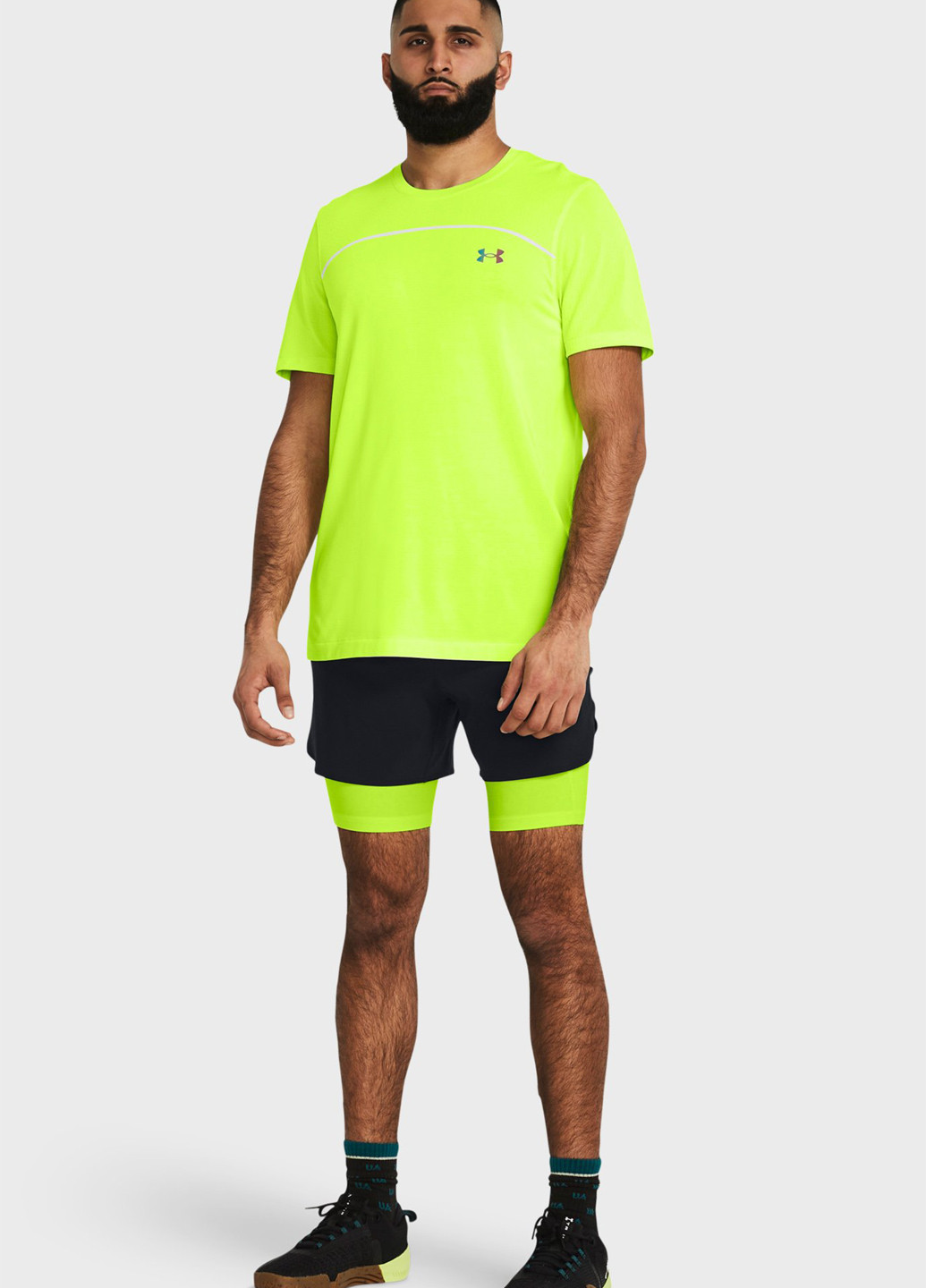 Желтая футболка Under Armour