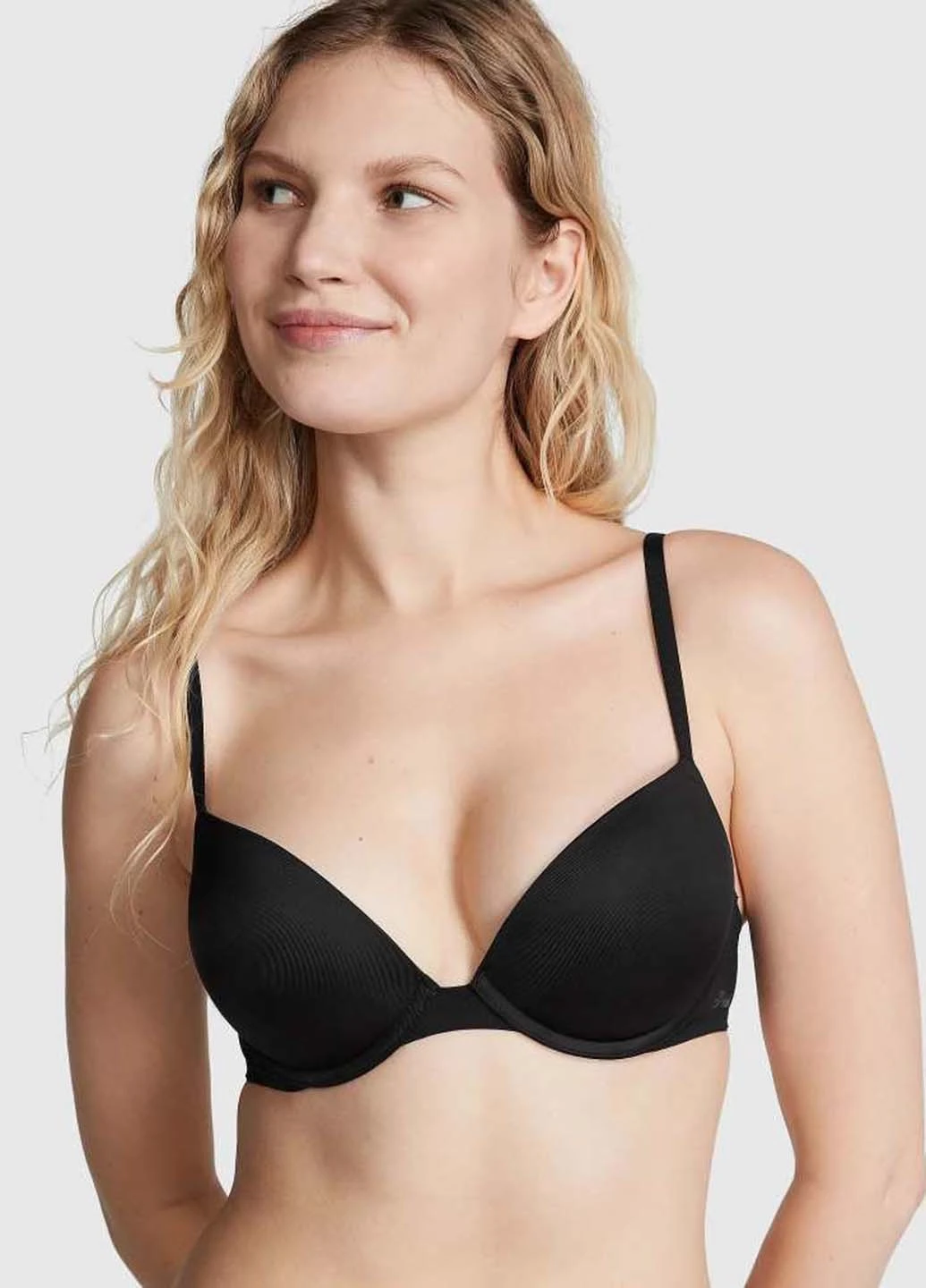 Чорний демісезонний комплект (бюстгальтер, трусики) Victoria's Secret