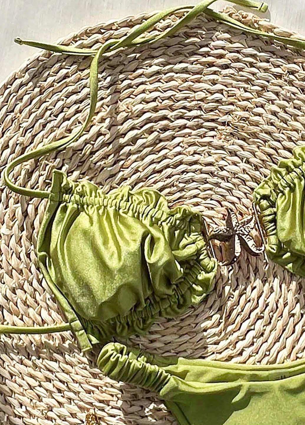 Зеленый летний купальник (лиф, трусики) бикини SHEIN