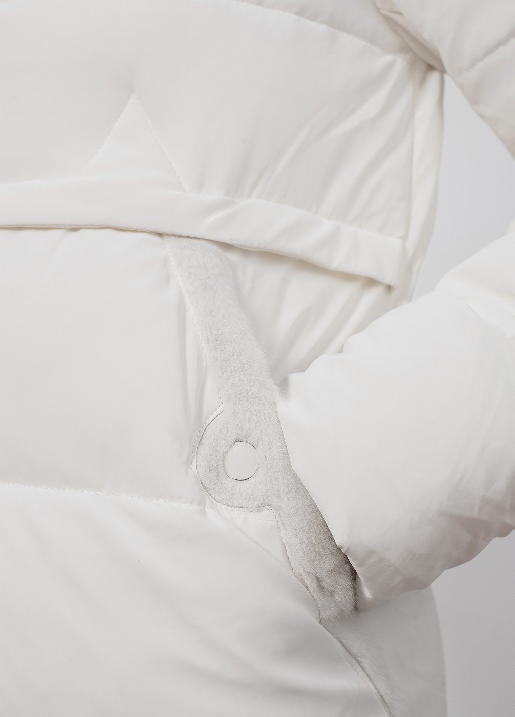 Молочна зимня куртка куртка-пальто ZLLY