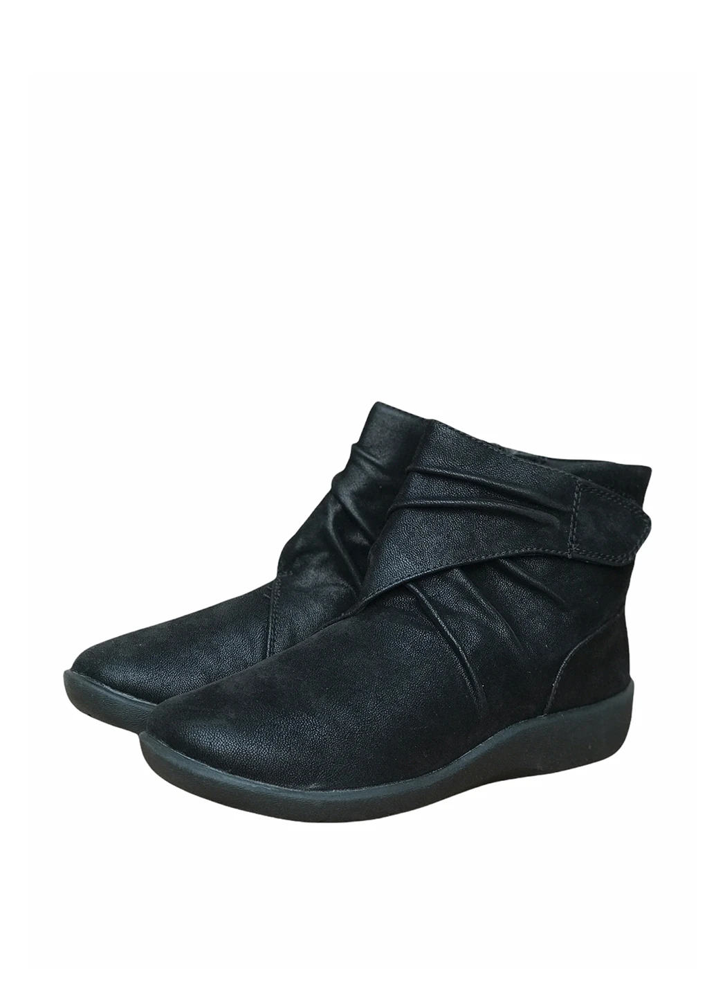 Осенние ботинки Clarks