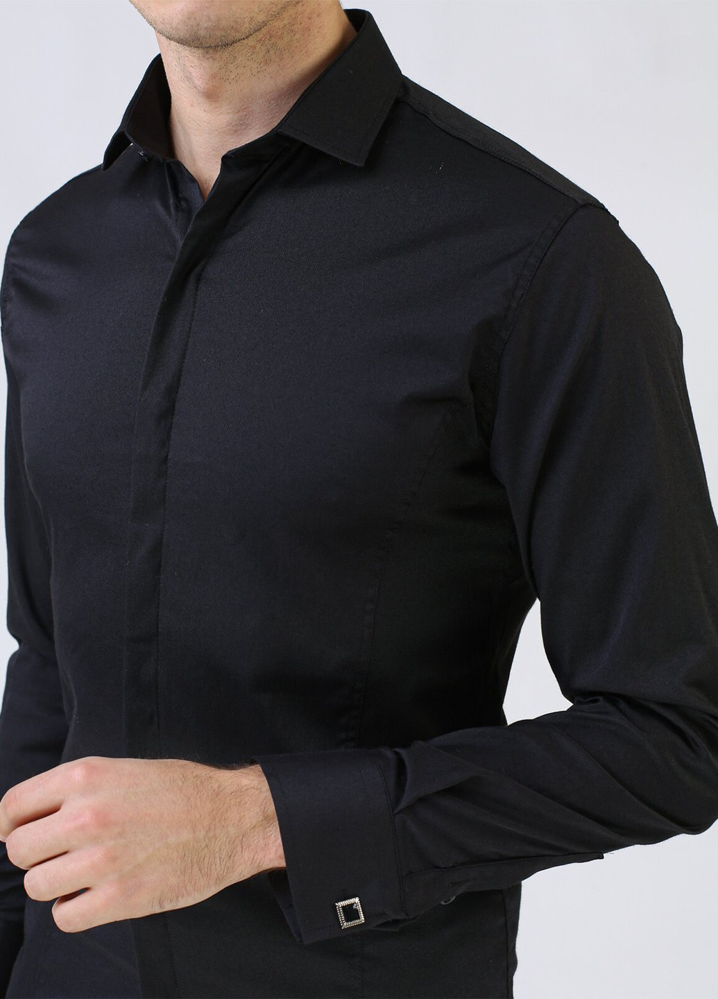 Черная рубашка однотонная ENS