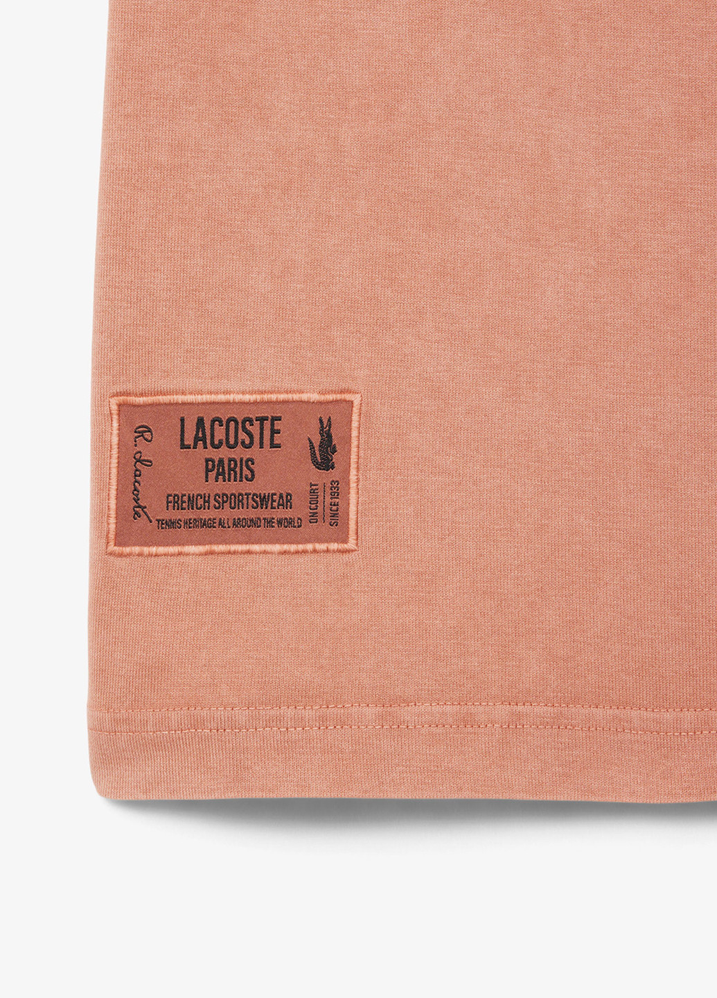 Світло-оранжева футболка Lacoste