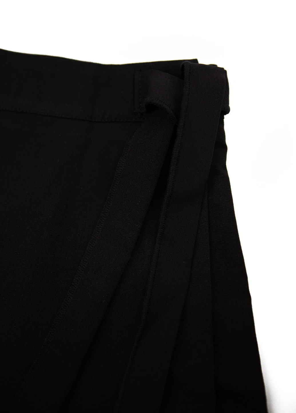 Черная однотонная юбка Boohoo