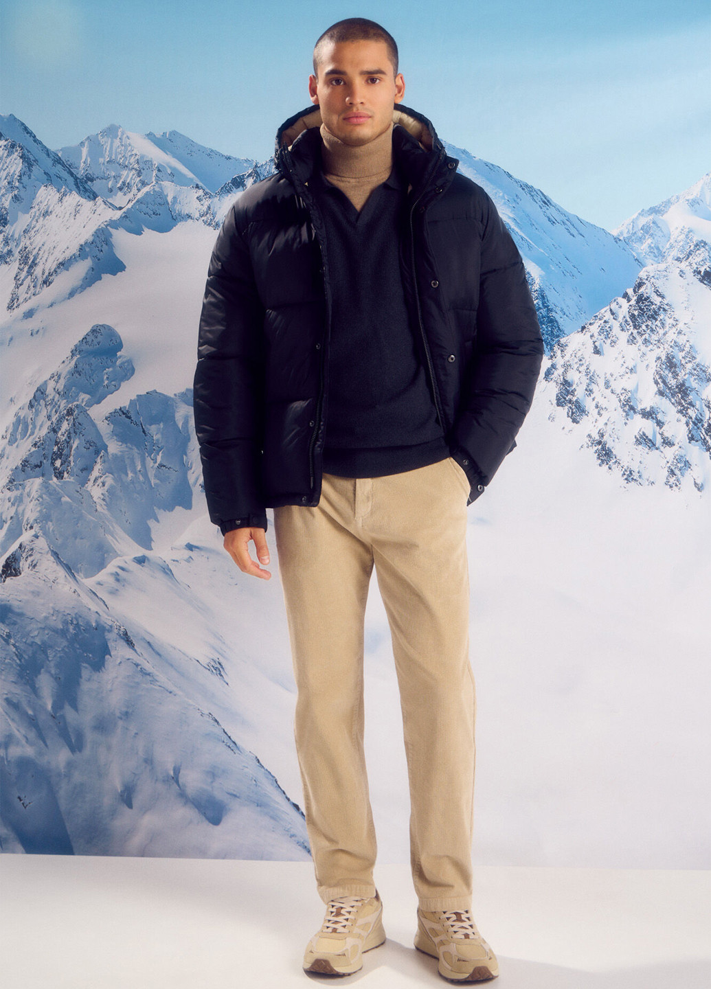 Чорна зимня куртка Springfield