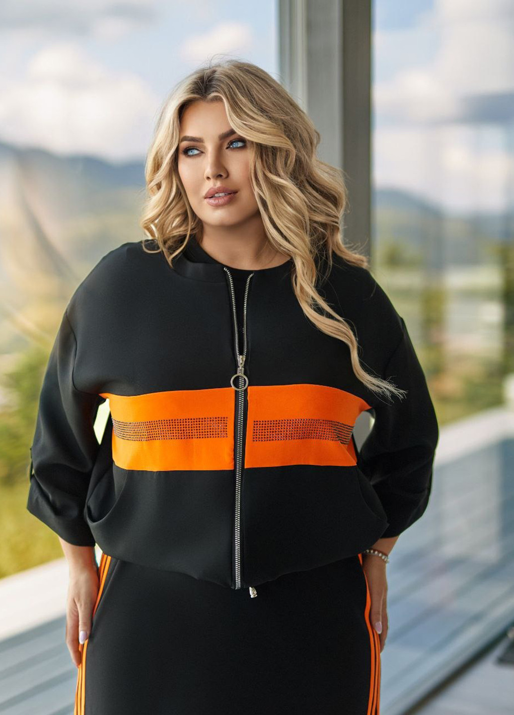 Помаранчевий демісезонний комплект (вітровка, сукня) No Brand