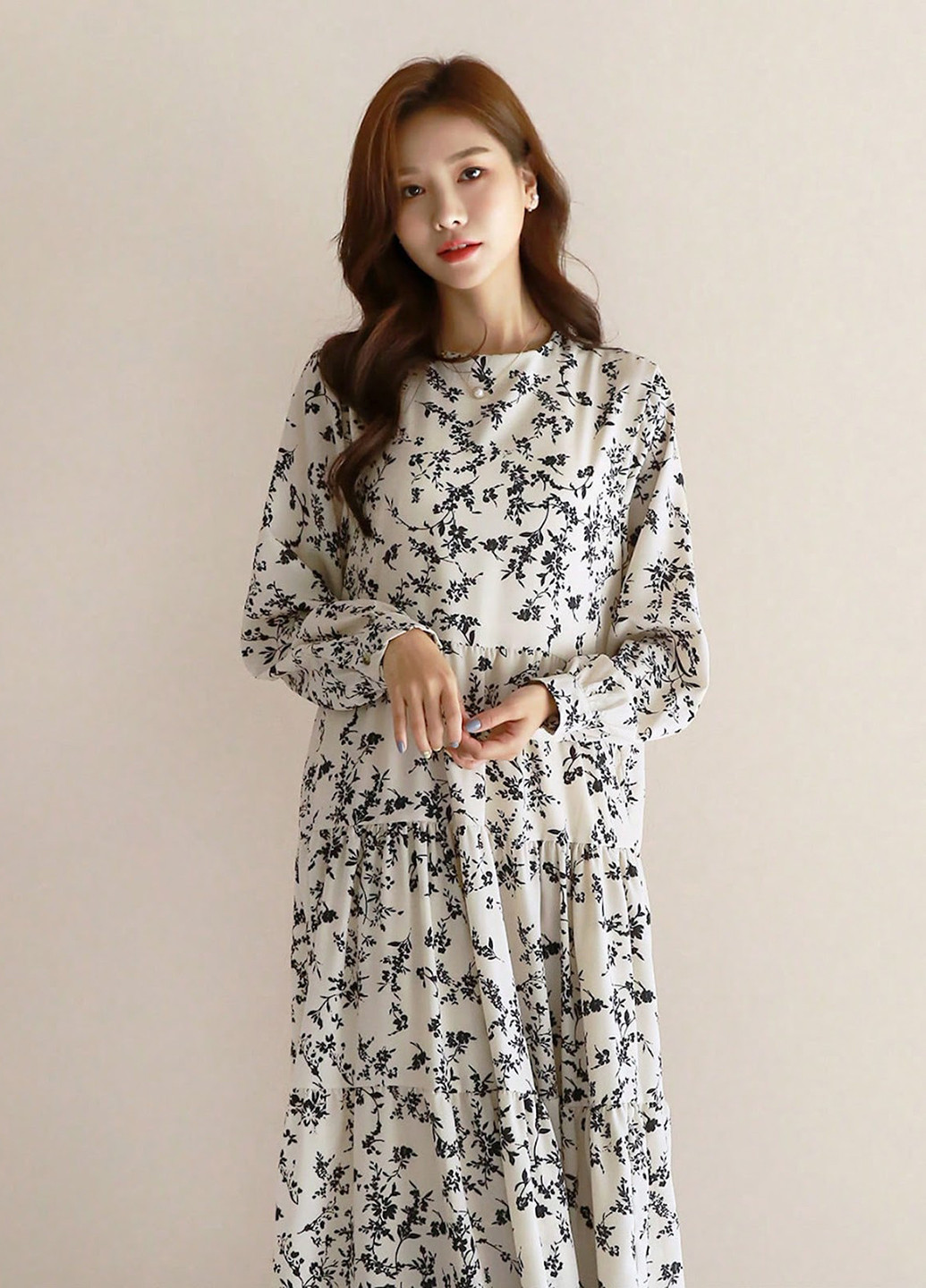 Кремова кежуал сукня а-силует SHEIN з квітковим принтом
