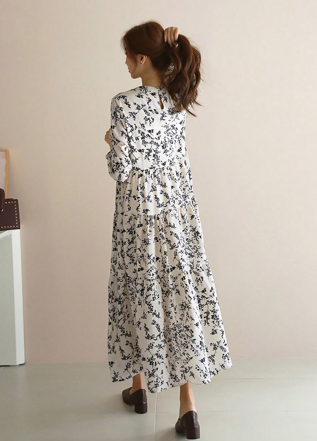 Кремова кежуал сукня а-силует SHEIN з квітковим принтом