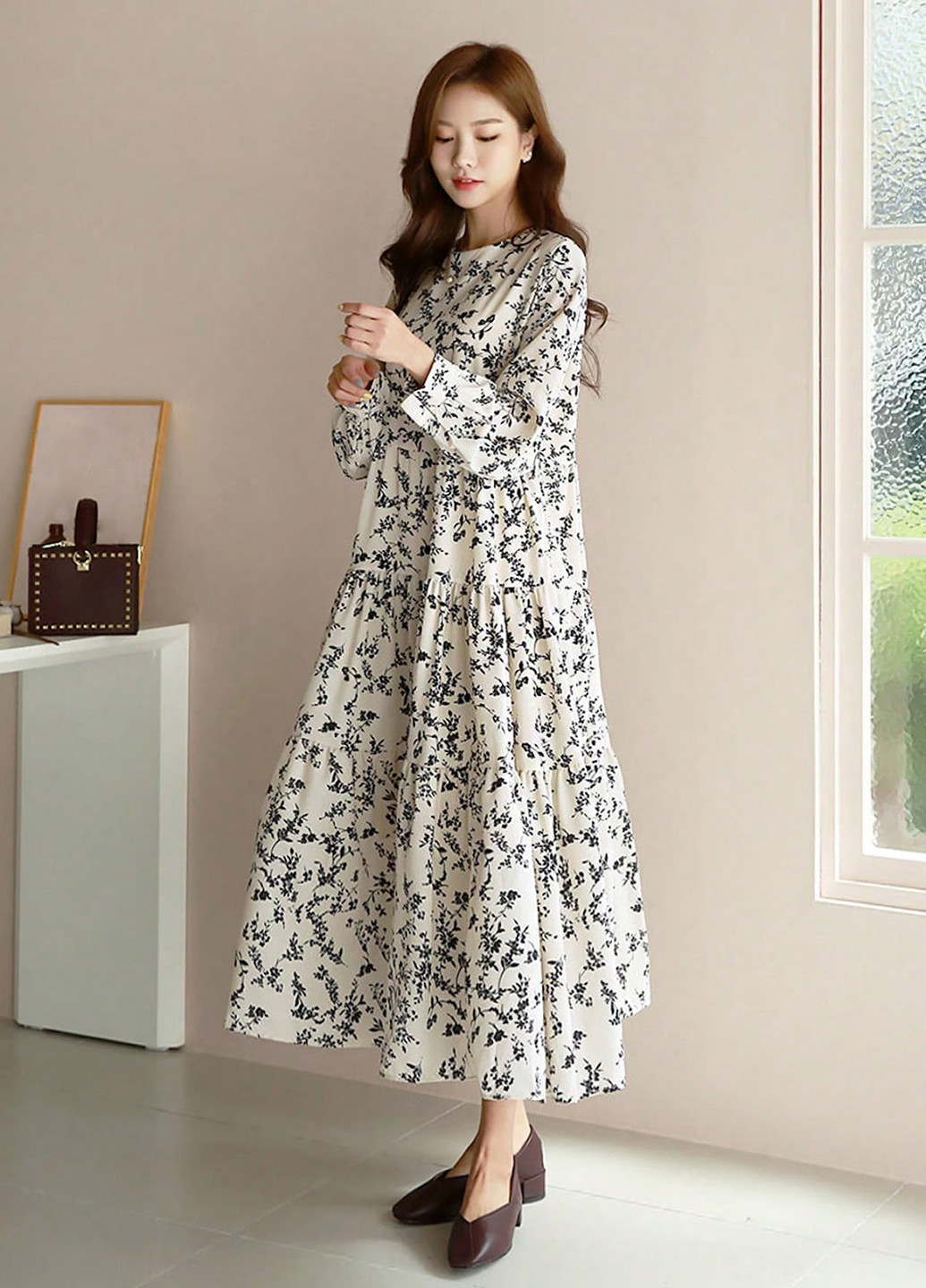 Кремова кежуал сукня а-силует SHEIN з квітковим принтом