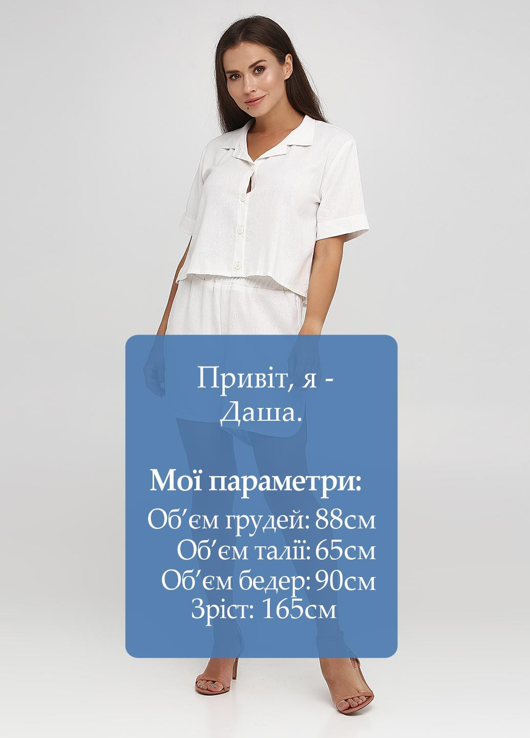 Костюм (блуза, шорты) Kristina Mamedova с шортами однотонный молочный кэжуал лен