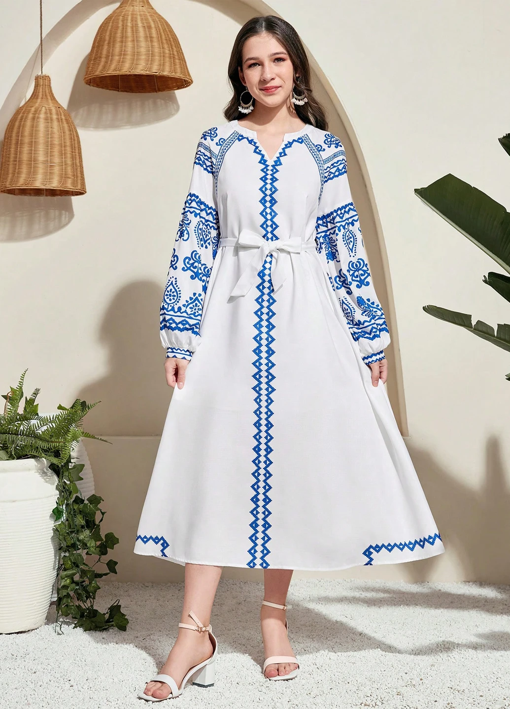 Біла сукня SHEIN (342382306)