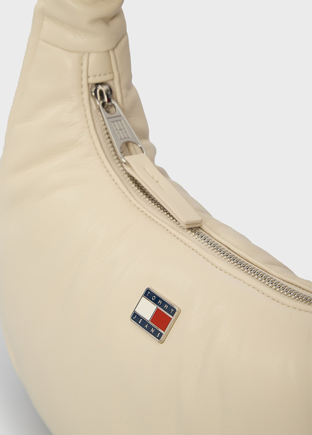 Сумка Tommy Jeans (347589793)