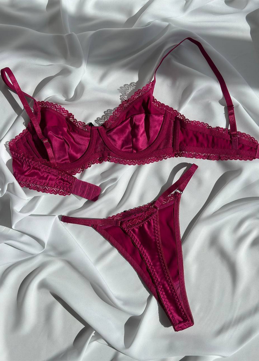 Фуксиновый демисезонный комплект (бюстгальтер, трусики) NOVA VEGA