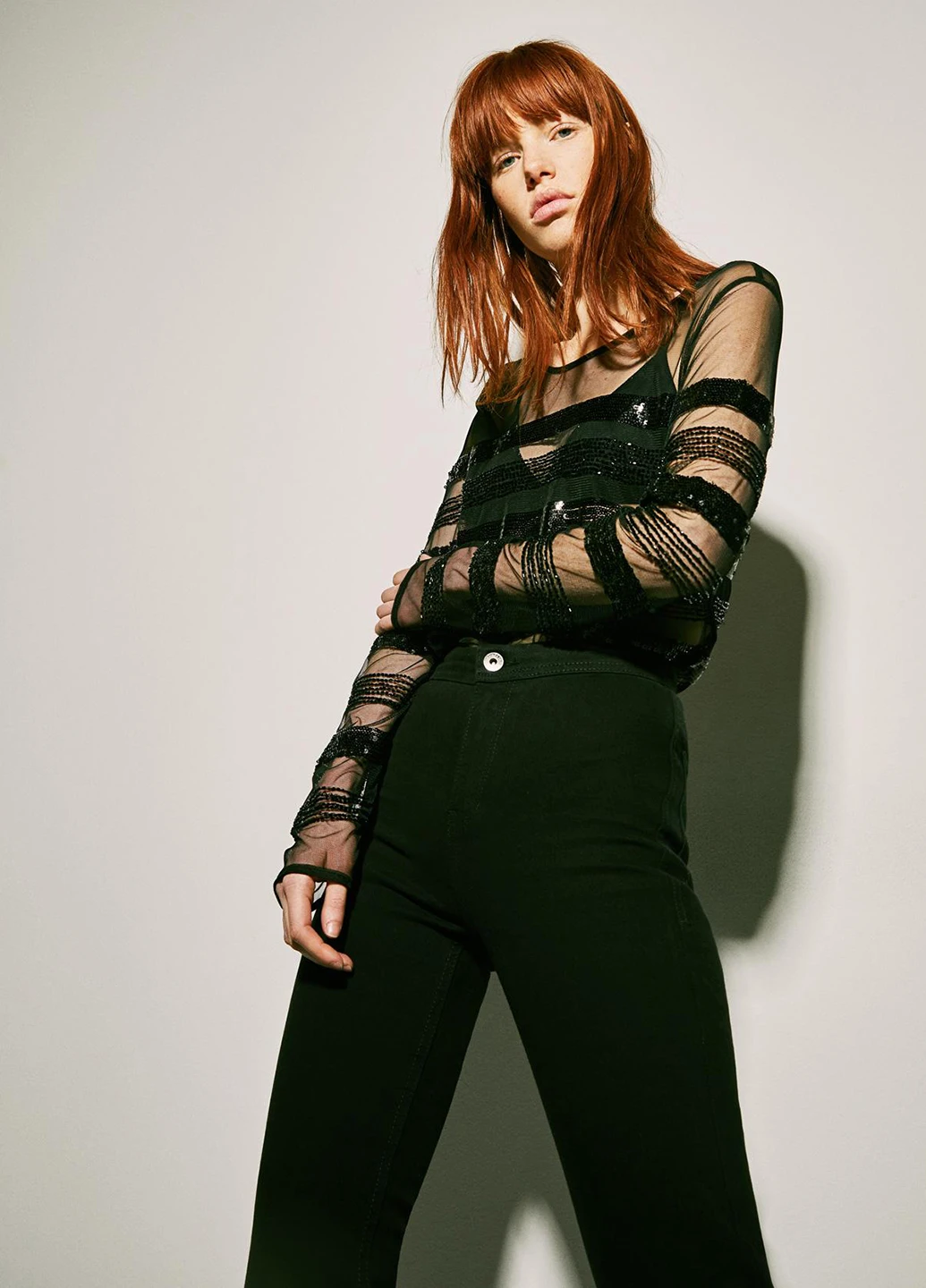 Чёрная блуза Bershka