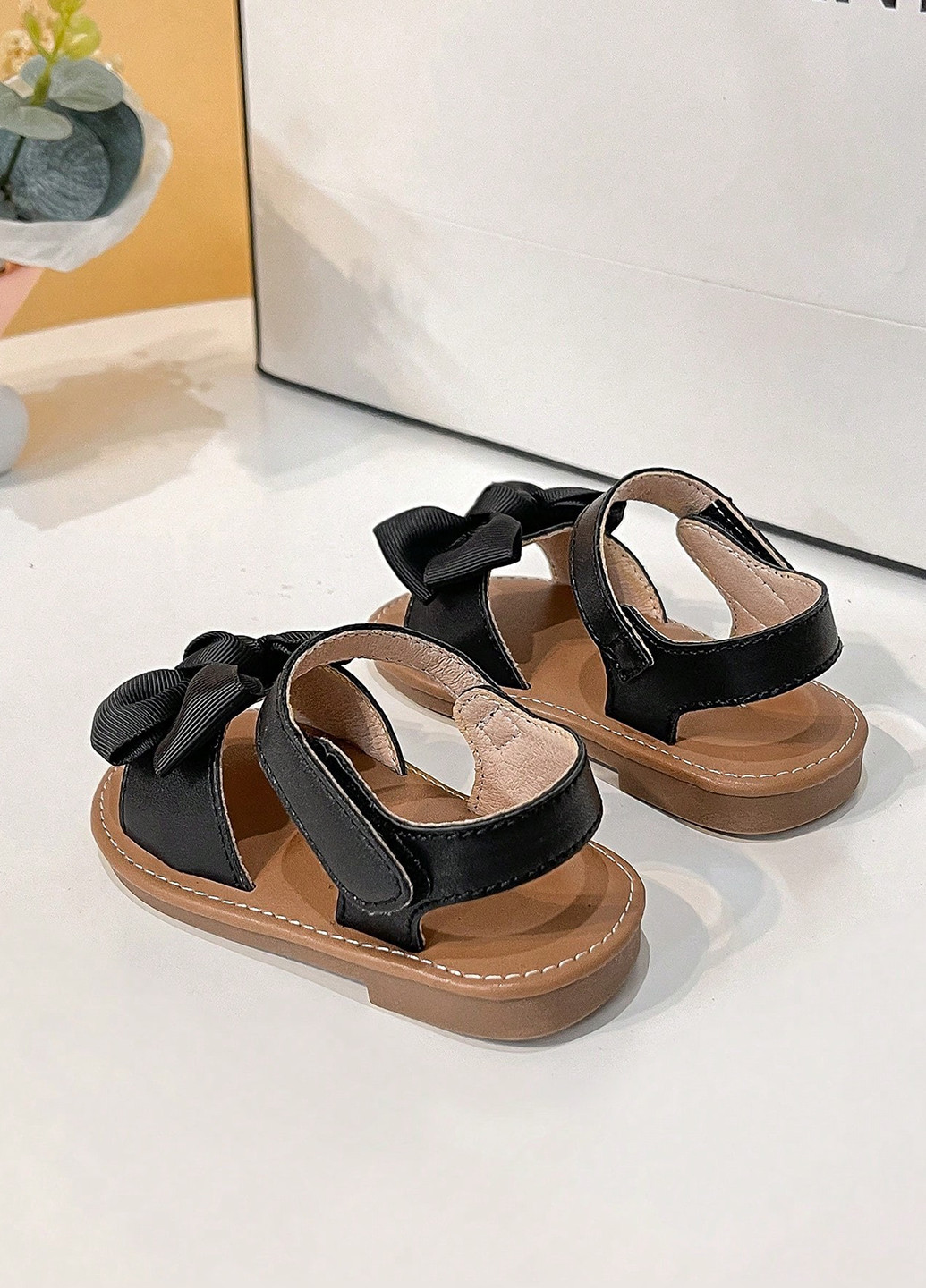 Черные кэжуал сандалии SHEIN на липучке