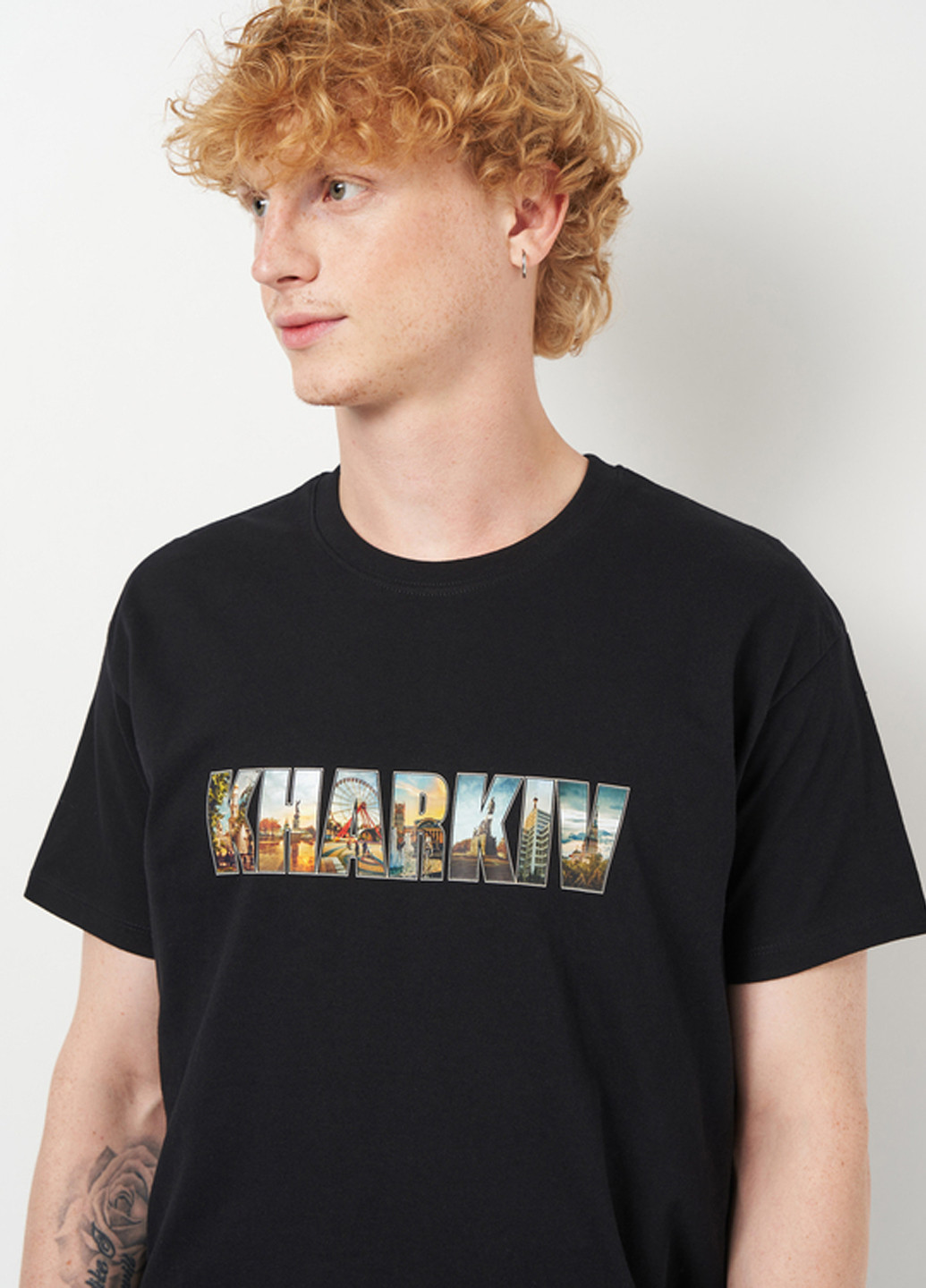 Чорна футболка Sol's Imperial