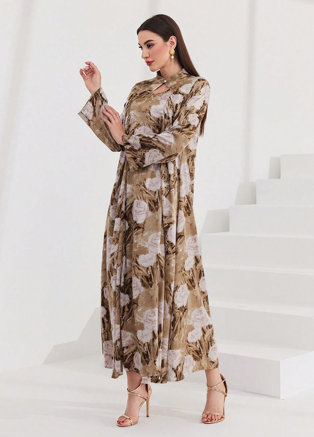 Темно-бежева кежуал сукня а-силует SHEIN з квітковим принтом