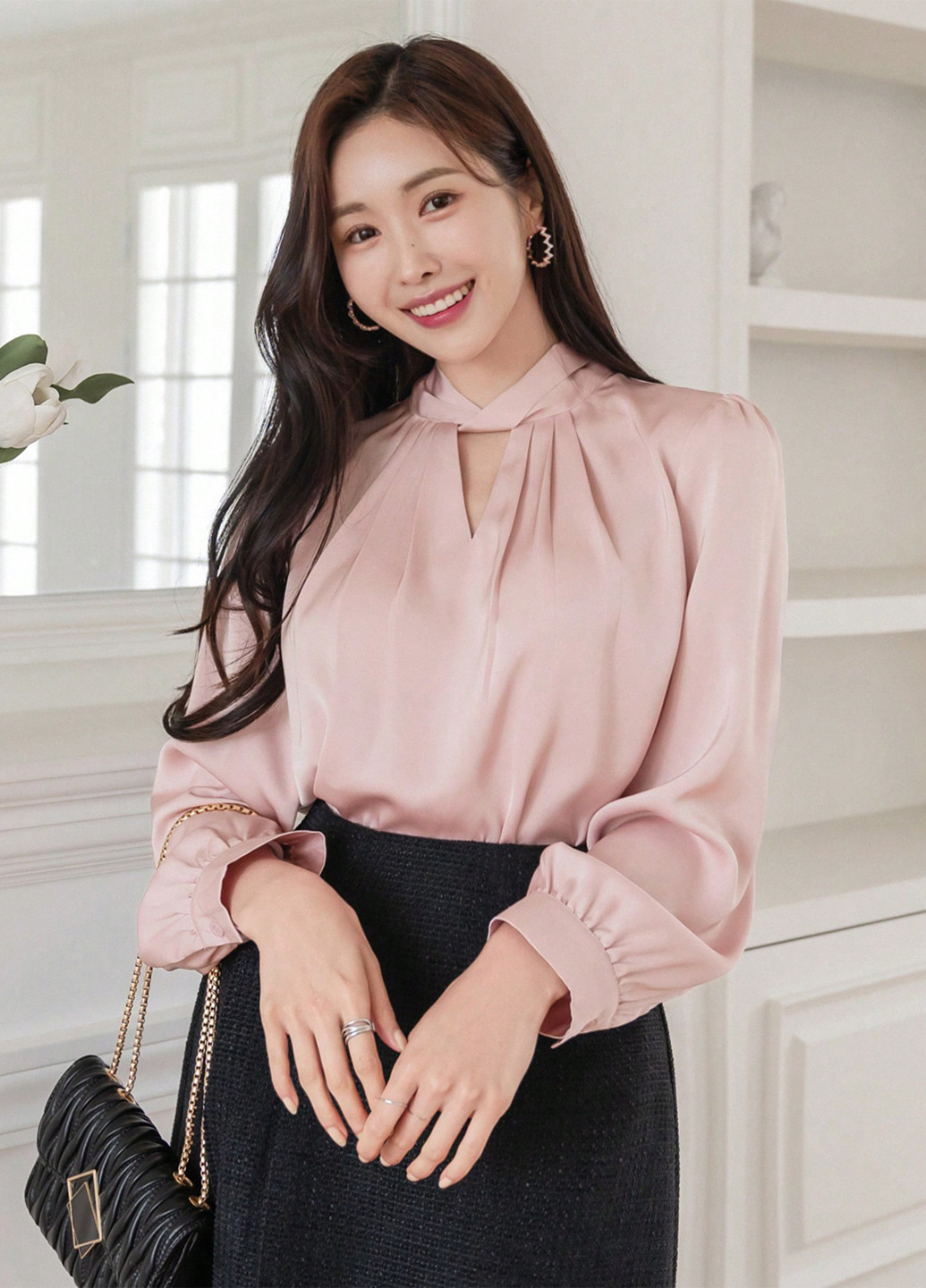 Пудровая блуза SHEIN