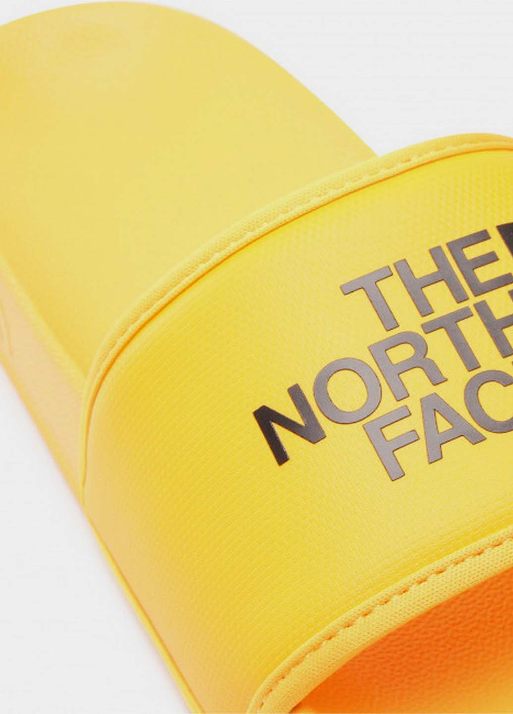 Желтые спортивные шлепанцы The North Face