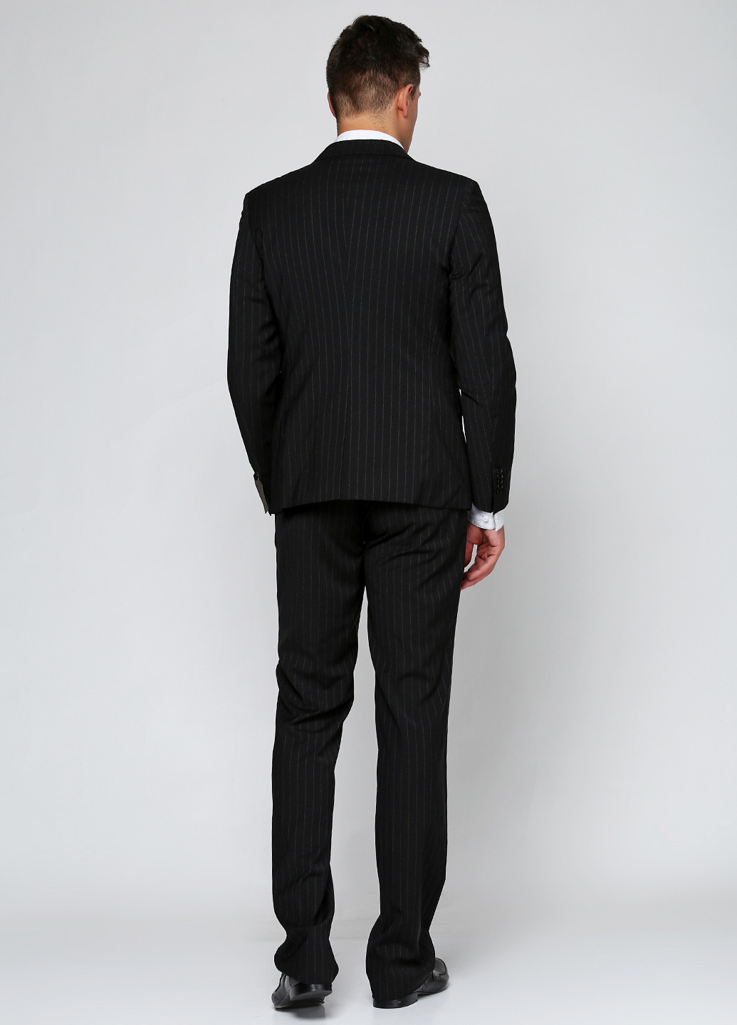 Черный демисезонный костюм (пиджак, брюки) с длинным рукавом Futuro