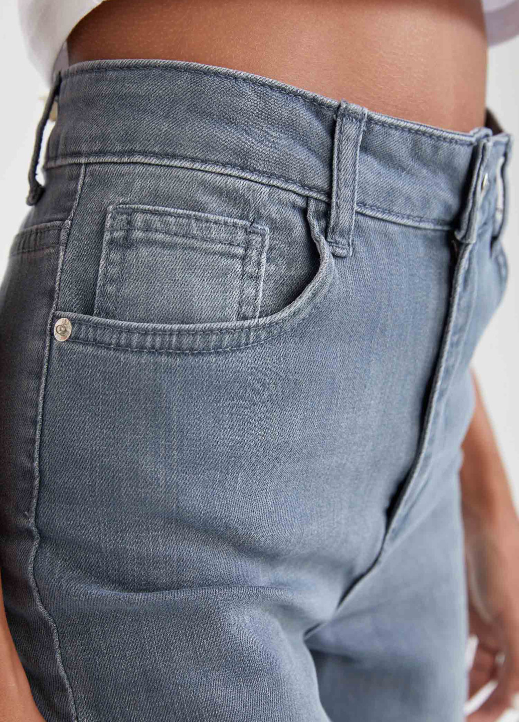 Джинси DeFacto прямі однотонні сіро-голубі джинсові бавовна