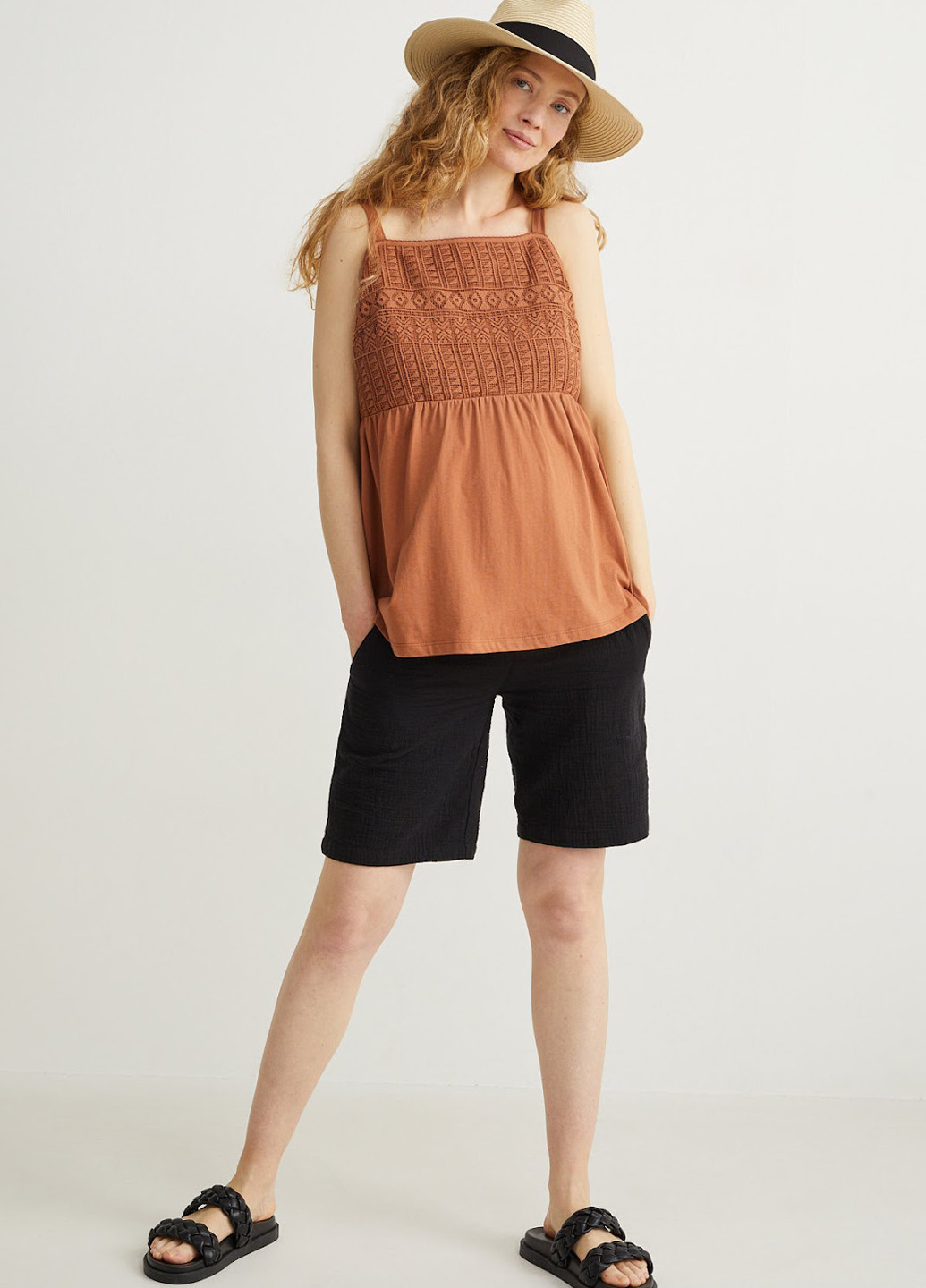 Коричневая блуза C&A