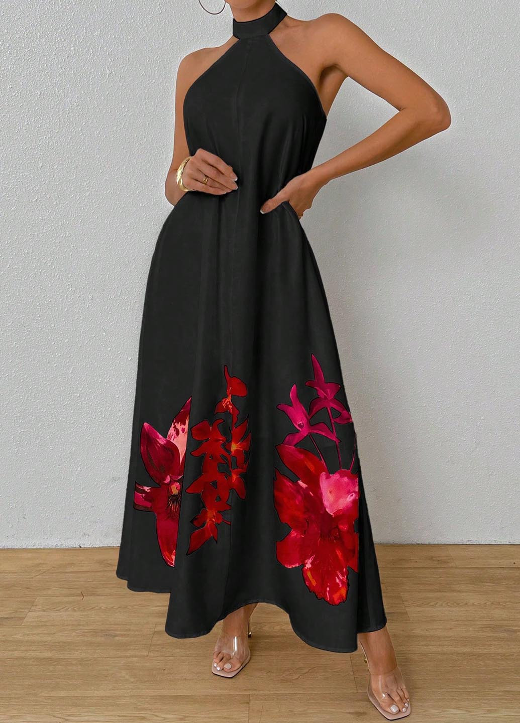 Черное вечернее платье а-силуэт, с открытыми плечами SHEIN с цветочным принтом