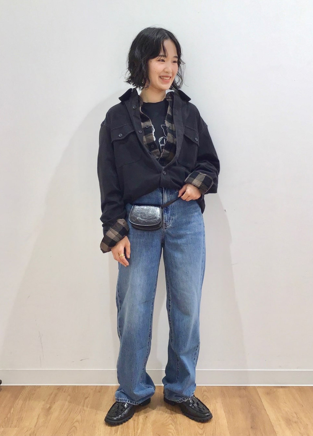 Футболка Uniqlo (350933811)