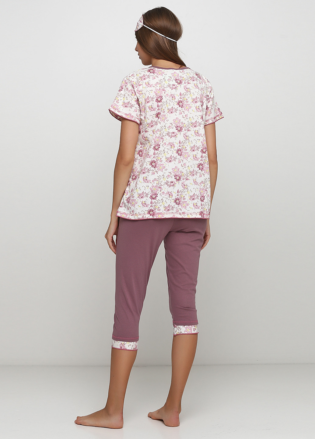 Розово-лиловый демисезонный комплект (футболка, бриджи, маска для сна) Трикомир