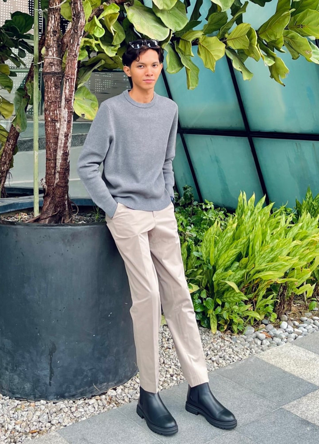 Серый демисезонный джемпер джемпер Uniqlo