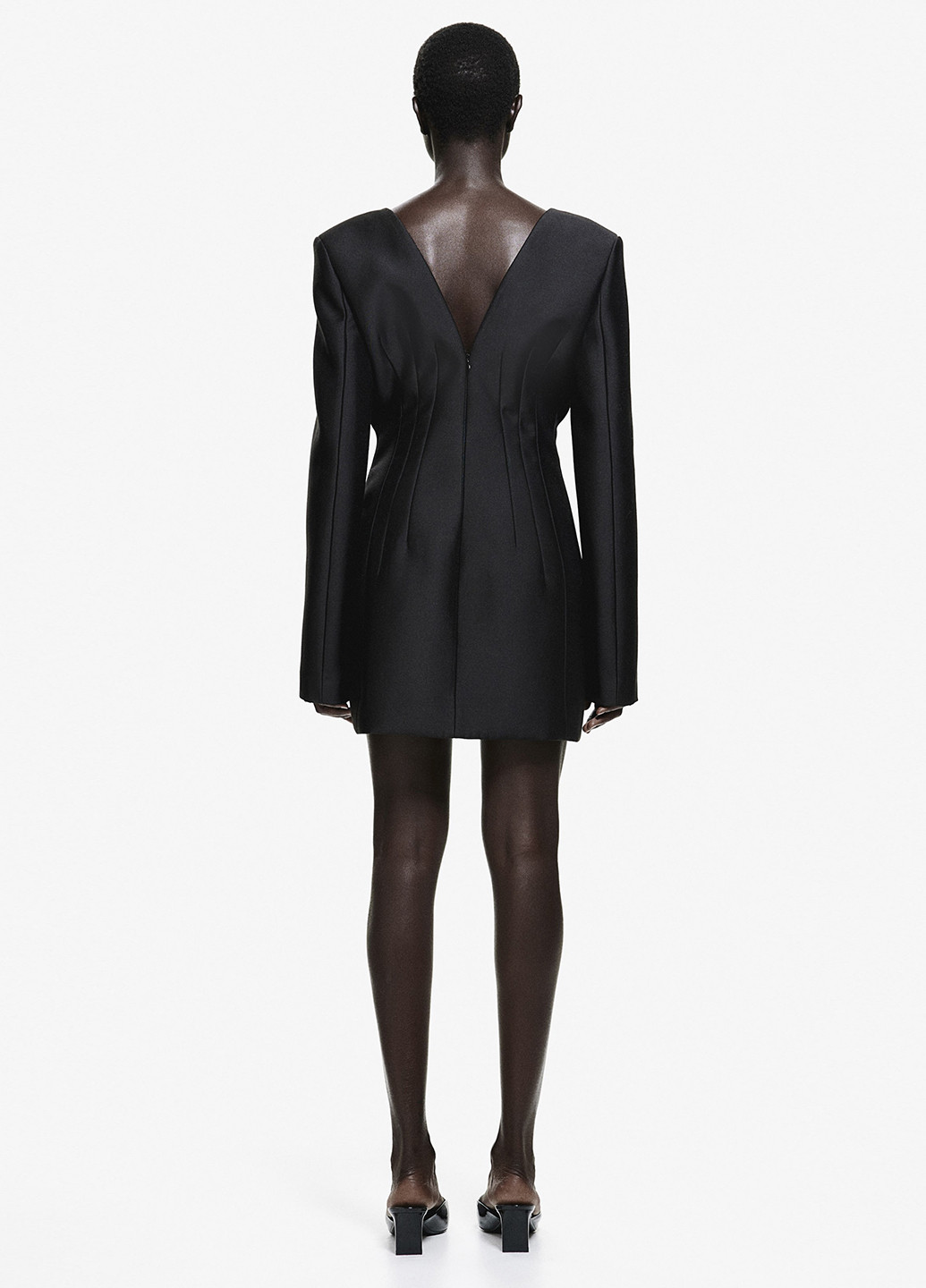 Чорна кежуал сукня кльош H&M однотонна