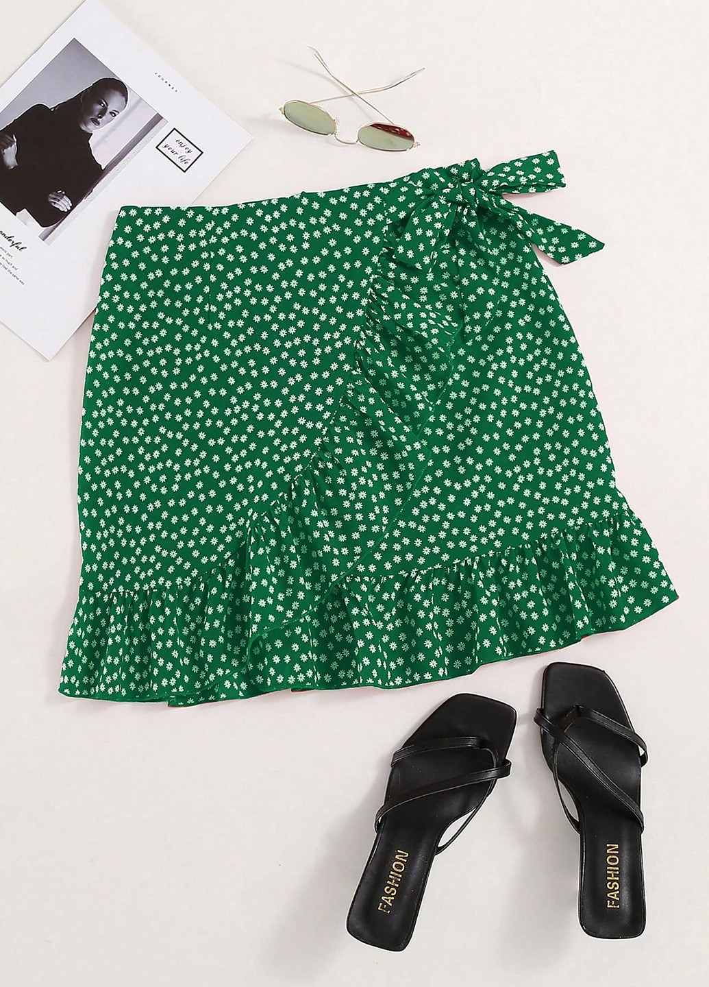 Зеленая кэжуал цветочной расцветки юбка SHEIN на запах
