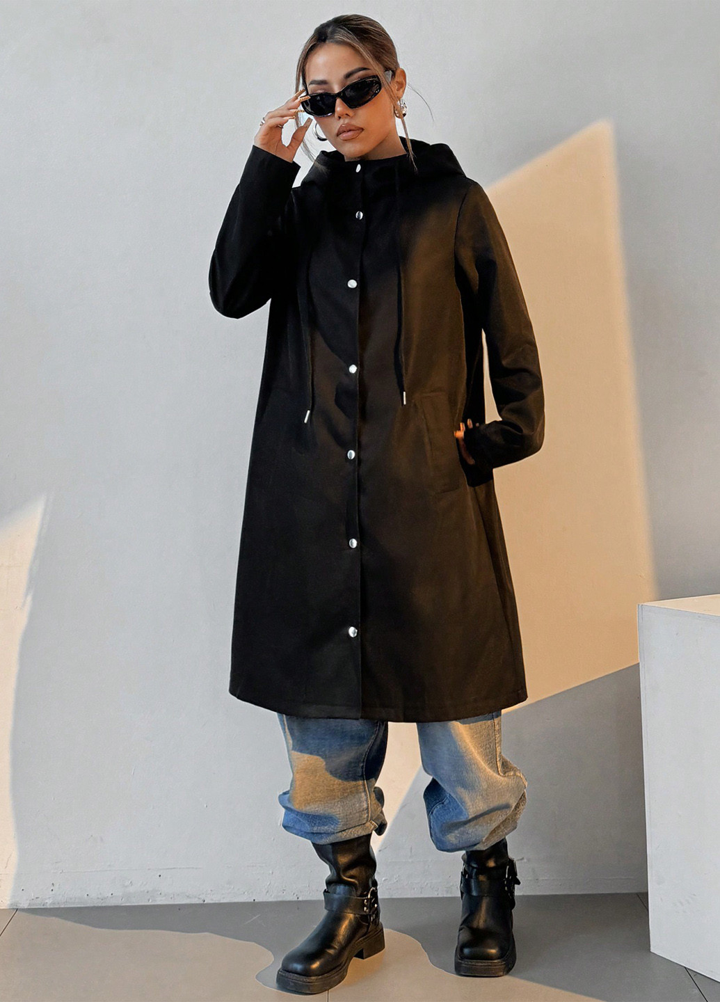 Чорна демісезонна куртка SHEIN