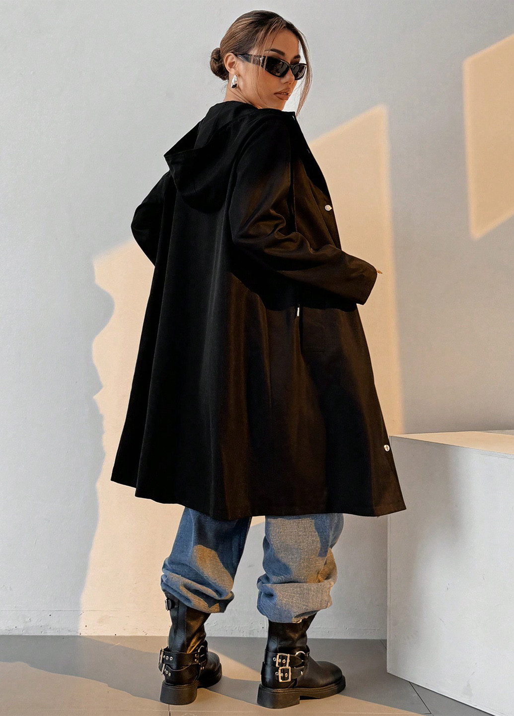 Чорна демісезонна куртка SHEIN