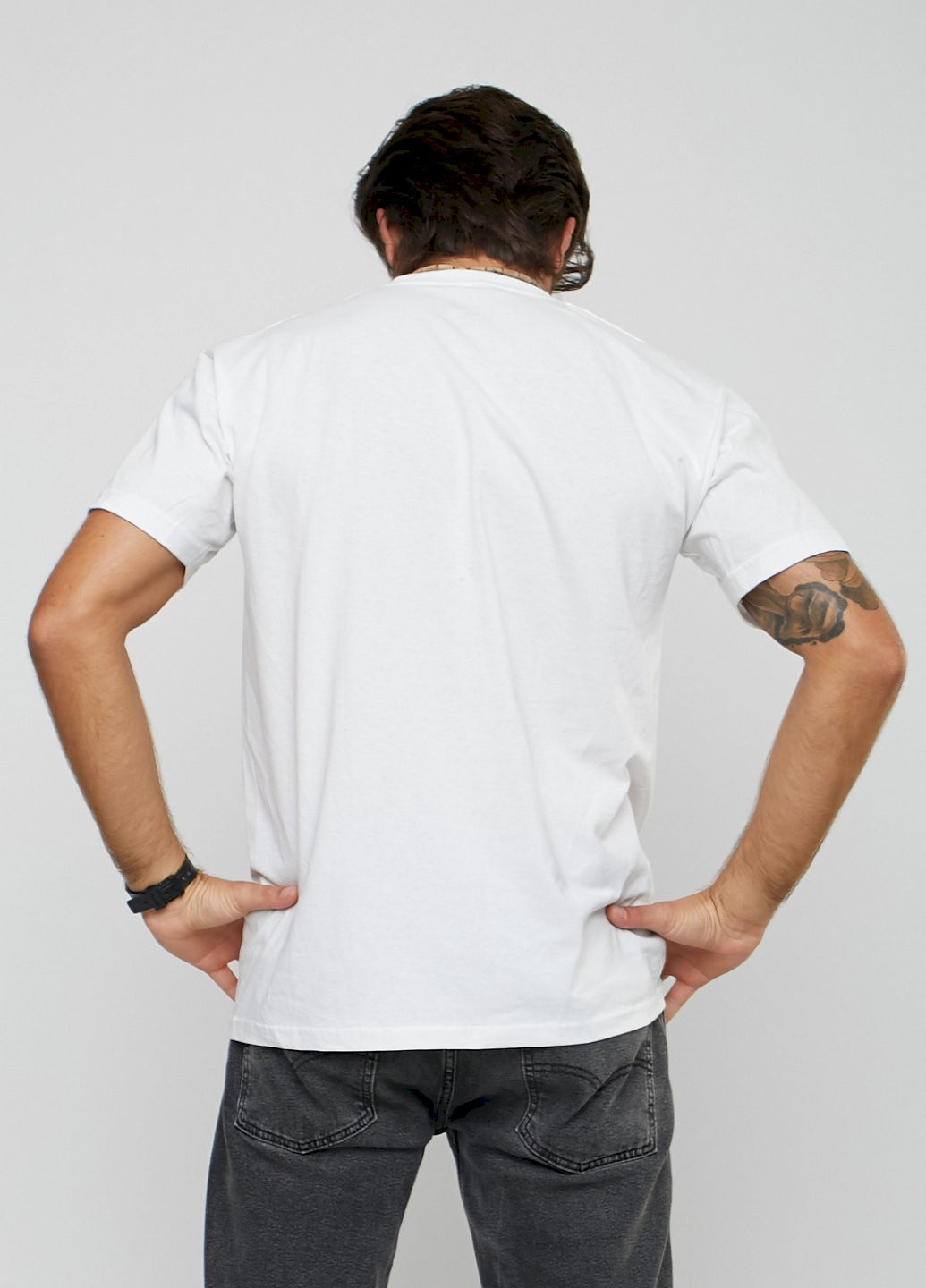 Белая футболка мужская YAPPI